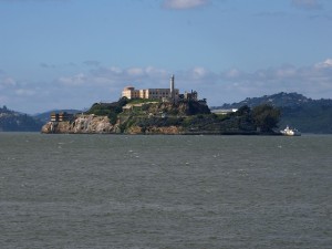 alcatraz-3733_640